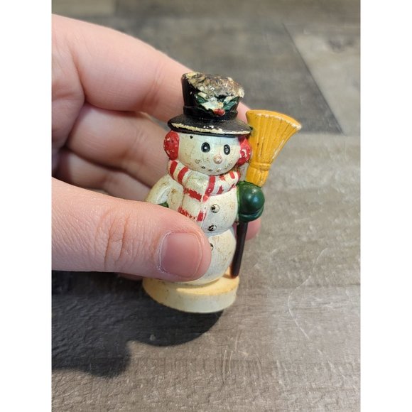 1987 vintage snowman broom happy smiling Xmas figurine decor - Picture 2 of 6